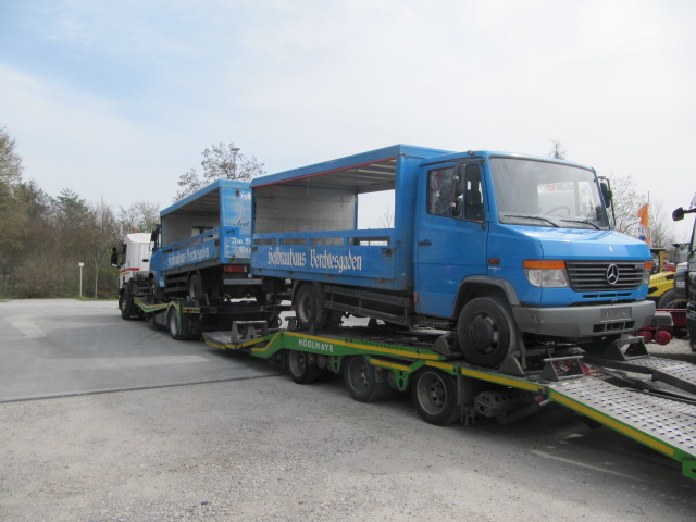 Transport truck